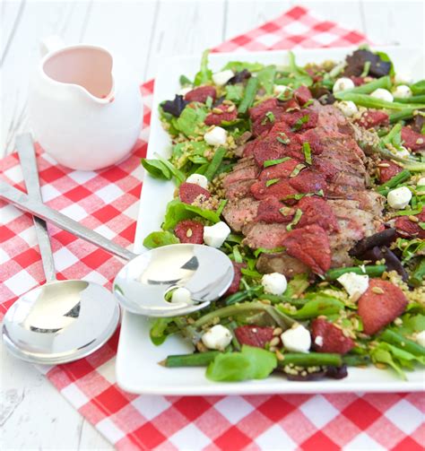 Strawberry & Steak Salad Recipe | California Strawberry Commission