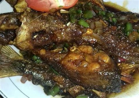 Resep Ikan goreng kecap oleh Astri Hartinah - Cookpad