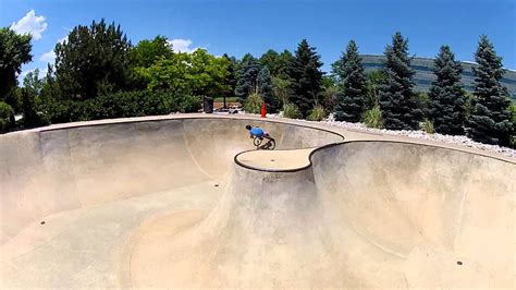 BMX Freestyle the Bowls at the Skate Park - YouTube