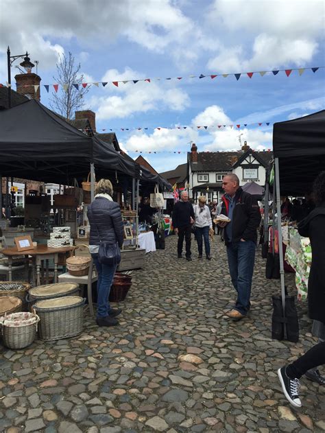 Sandbach Makers Market: Held on the 2nd Saturday of every month.