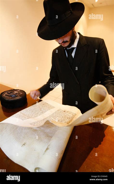 Orthodox Jew reading the book of Esther on Purim festival Stock Photo ...