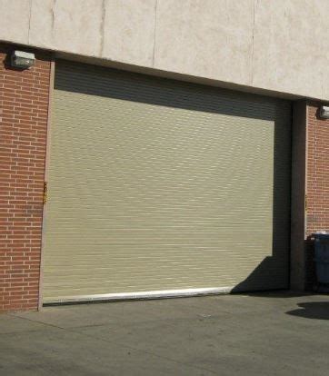 Why You Need to Use An Insulated Roll Up Garage Door in 2024