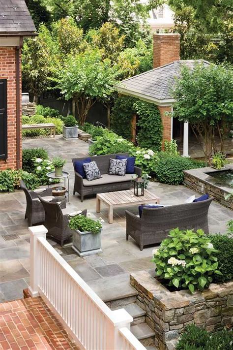 Small Patio Landscaping Ideas