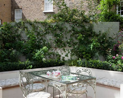 White garden ideas: 10 elegant designs full of shape and texture | Homes & Gardens