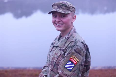 First female Dogface Soldier to obtain Ranger and Sapper tabs | Article | The United States Army