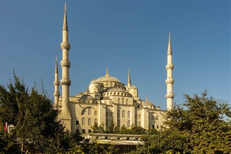 Istanbul Ottoman Tour: Topkapi Palace and Blue Mosque - Xelexi.com