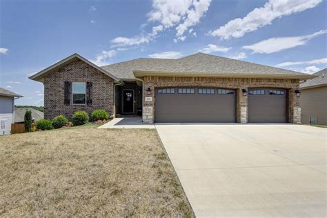 Nixa, MO Real Estate - Nixa Homes for Sale | realtor.com®