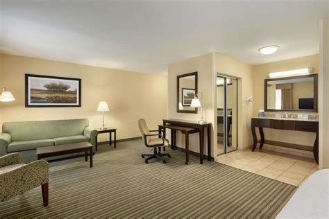 Hampton Inn & Suites Thousand Oaks, CA Thousand Oaks, California, US - Reservations.com