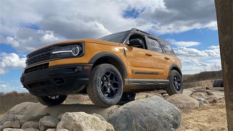 2021 Ford Bronco Sport SUV's off-road capability, looks hit the mark