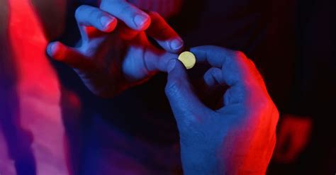 Molly & MDMA | What is the Drug Molly and What is in a Molly?