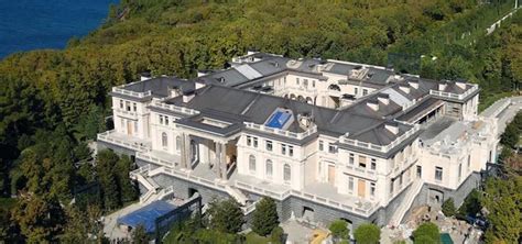 Putin’s Palace | Vladimir Putin's Palace on the Black Sea coast