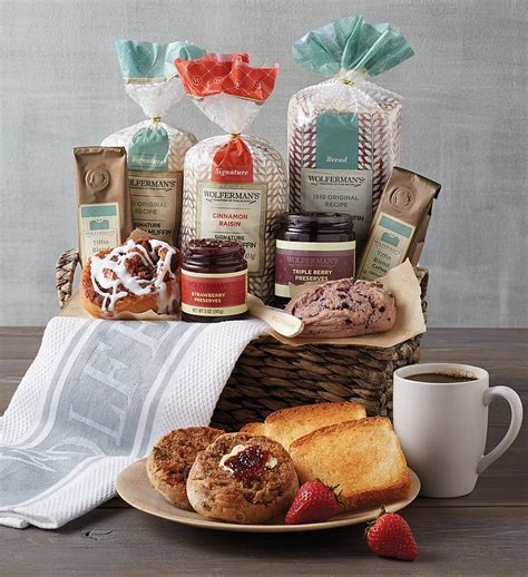 Deluxe Bakery Gift Basket | Wolferman's