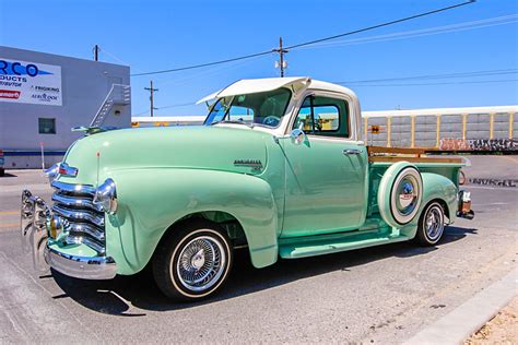 1952 Chevrolet 3100 Pickup - Daydreamer