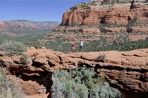 Devil's Bridge Hiking Trail | Best Sedona Hikes - Go Hike It