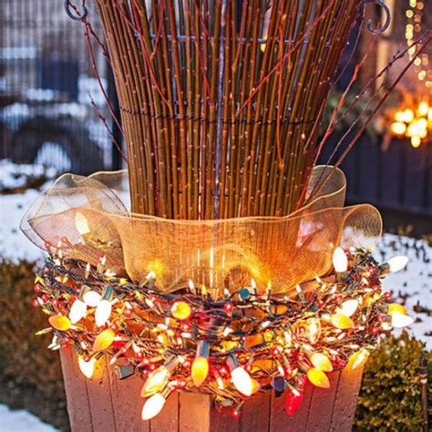 50 Best Outdoor Christmas Decorations for 2021