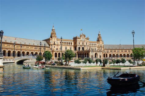 Seville attractions: how to spend 48 hrs in Spain's darling city