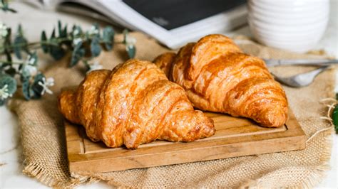 What To Do With All Those Leftover Costco Croissants, According To TikTok