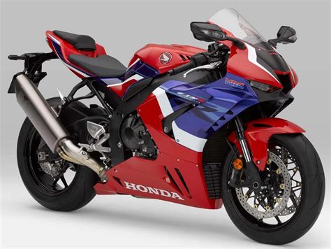 2024 Honda CBR1000RR-R Price, Specs, Top Speed & Mileage in India