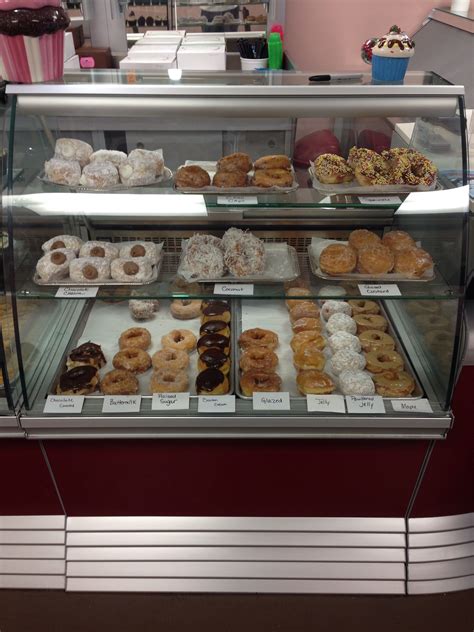 Fresh Country Style Donuts...so many flavors to pick from. | Flavors ...