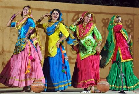 Pakistan Dance – Telegraph