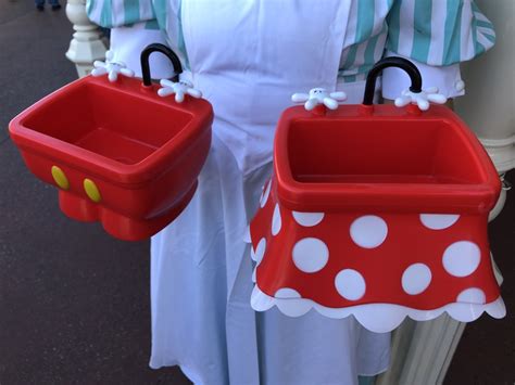 Get the Minnie Kitchen Sink Sundae this Weekend at Magic Kingdom