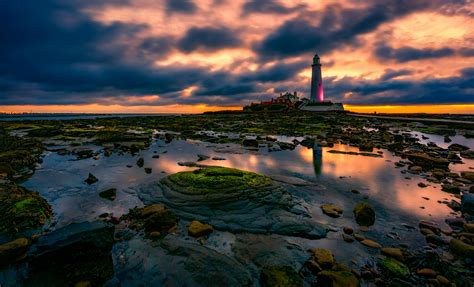 Lighthouse During Sunset · Free Stock Photo