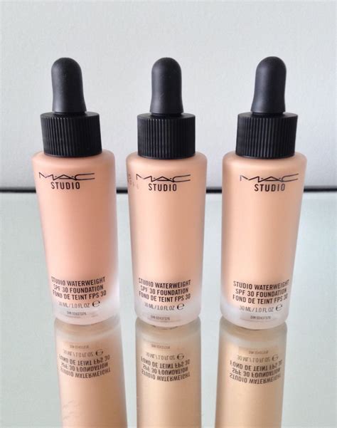 MAC Studio Waterweight SPF 30 Foundation | Aishwarya