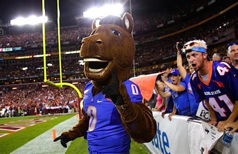 Headlinin’: Boise State is ready when you are, Big East - Dr. Saturday - NCAAF Blog - Yahoo! Sports