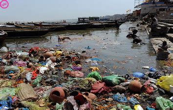 Human Waste - Garbage - Ganges basin Pollution