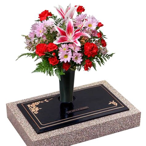 Graveside Arrangement-Stadium Flowers