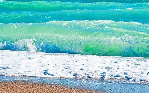 Everything You Should Know About Seafoam Green | Fotor