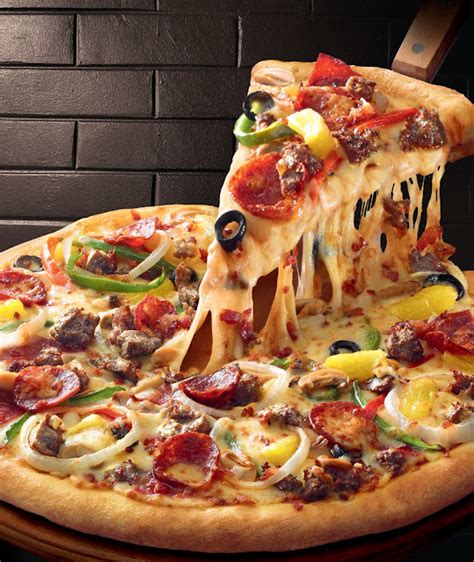 Greenwich Ultimate Overload Pizza - KUMAGCOW.COM