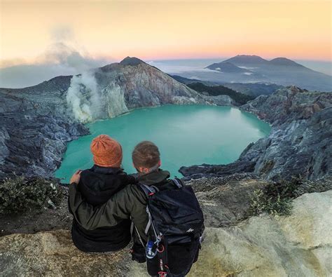 Ijen sharing tour, Ijen crater tour from Banyuwangi, Ijen tour share price