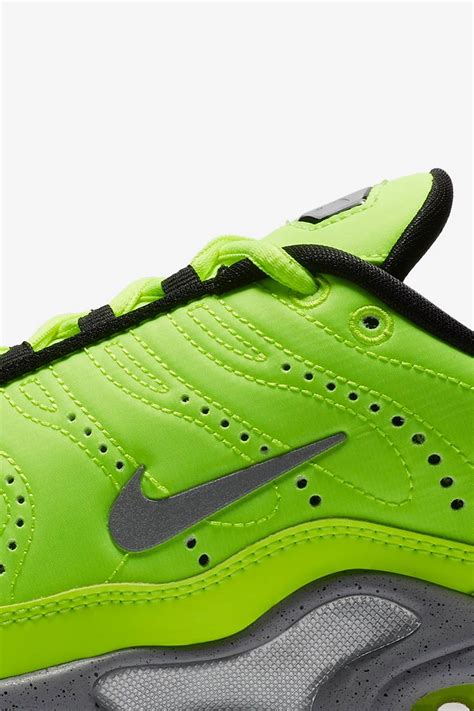 Nike Air Max Plus Premium 'Full Volt & Matte Silver' Release Date. Nike⁠+ SNKRS