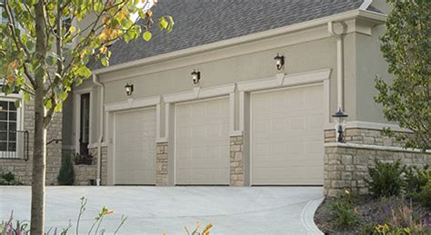 Garage Doors in OKC, Edmond, Oklahoma City, Mustang, El Reno, Piedmont