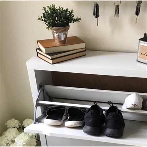 Wayfair Muoi 12-Pair White Shoe Storage Cabinet - AptDeco