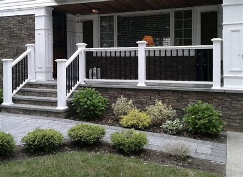 Vinyl/Aluminum Railings | Liberty Fence & Railing