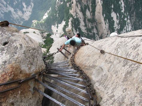 Huashan Mountain The Most Dangerous Hiking - PRETEND Magazine