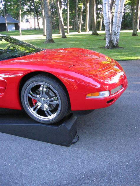 Corvette ZL6 on Race Ramps 67 inch service ramps, RR-XT | Flickr