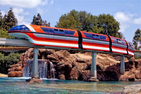 Disney Monorail: What You Need to Know