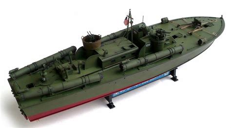 Here are some images of Italeri's 1/35 scale Motor Torpedo Boat PT 109 ...