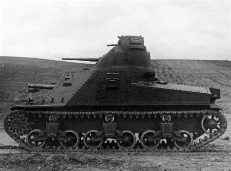 M3 Medium Tank with registration number U. S. A. W-304293, released by the Detroit Arsenal,is ...