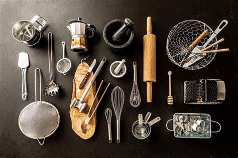 35+ Kitchen Essentials You Need in 2022: Tools, Utensils & More – Lomi