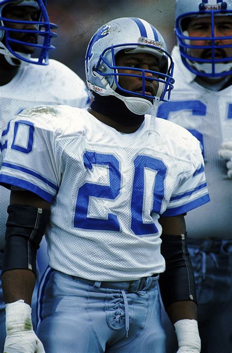 Detroit Lions: Memorable Moments of NFL Hall of Fame RB Barry Sanders ...