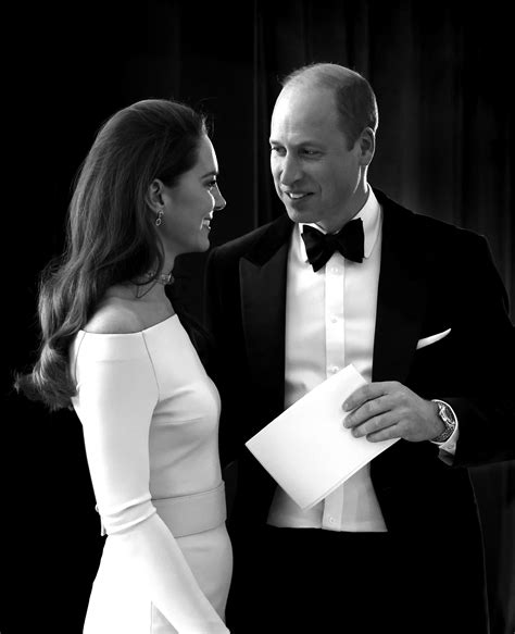 Prince William, Kate Middleton share stunning new photos