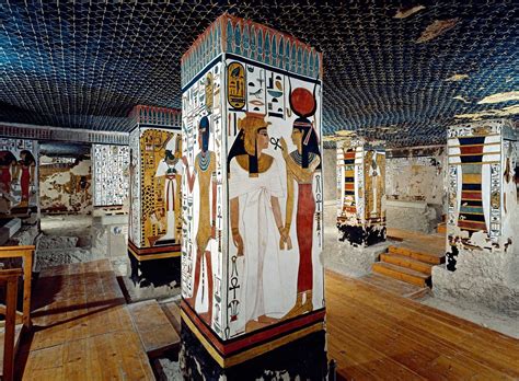 Tomb of Queen Nefertari, Wife of Ramesses II, in the Valley of the Queens : r/pics