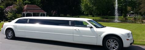 Limousines in London – Chrysler Limo Hire