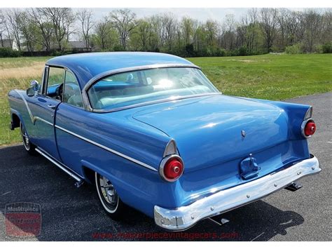 1955 Ford Fairlane for Sale | ClassicCars.com | CC-979300