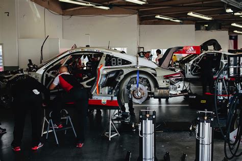 Porsche 911 RSR: Rolex 24h Debut - 311RS