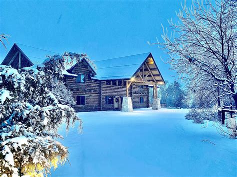 Utah Winter Vacation - Utah Family Lodges